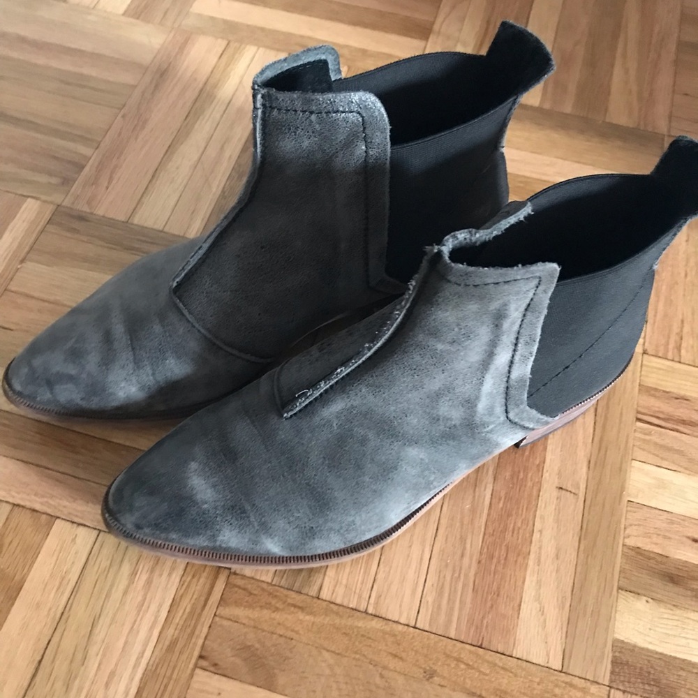 Free People pointed toe bootie size US 6.5